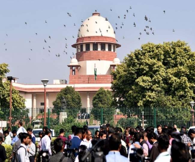 Supreme Court Strikes Down Maratha Quota In Maharashtra, Says ...